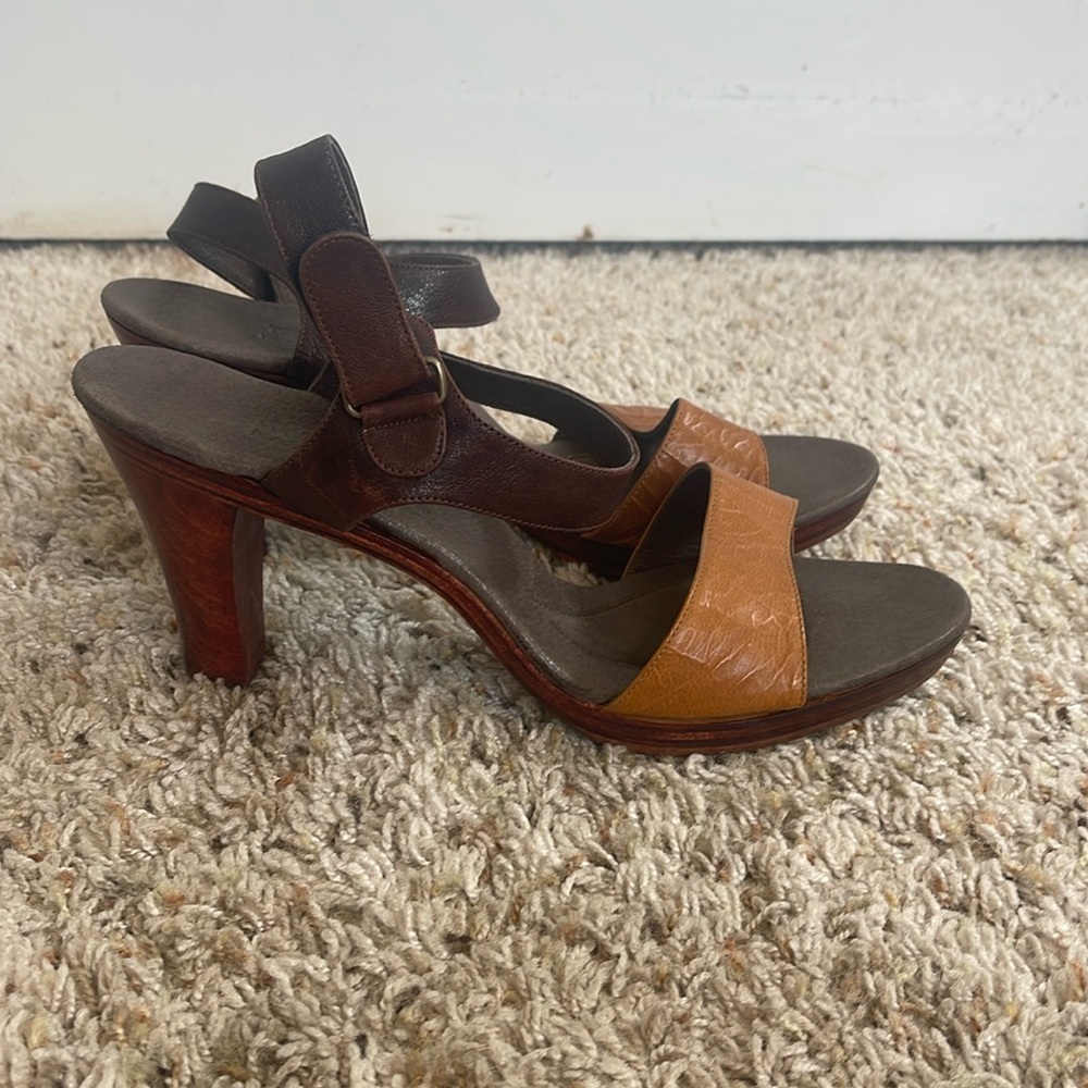 Summer sandals